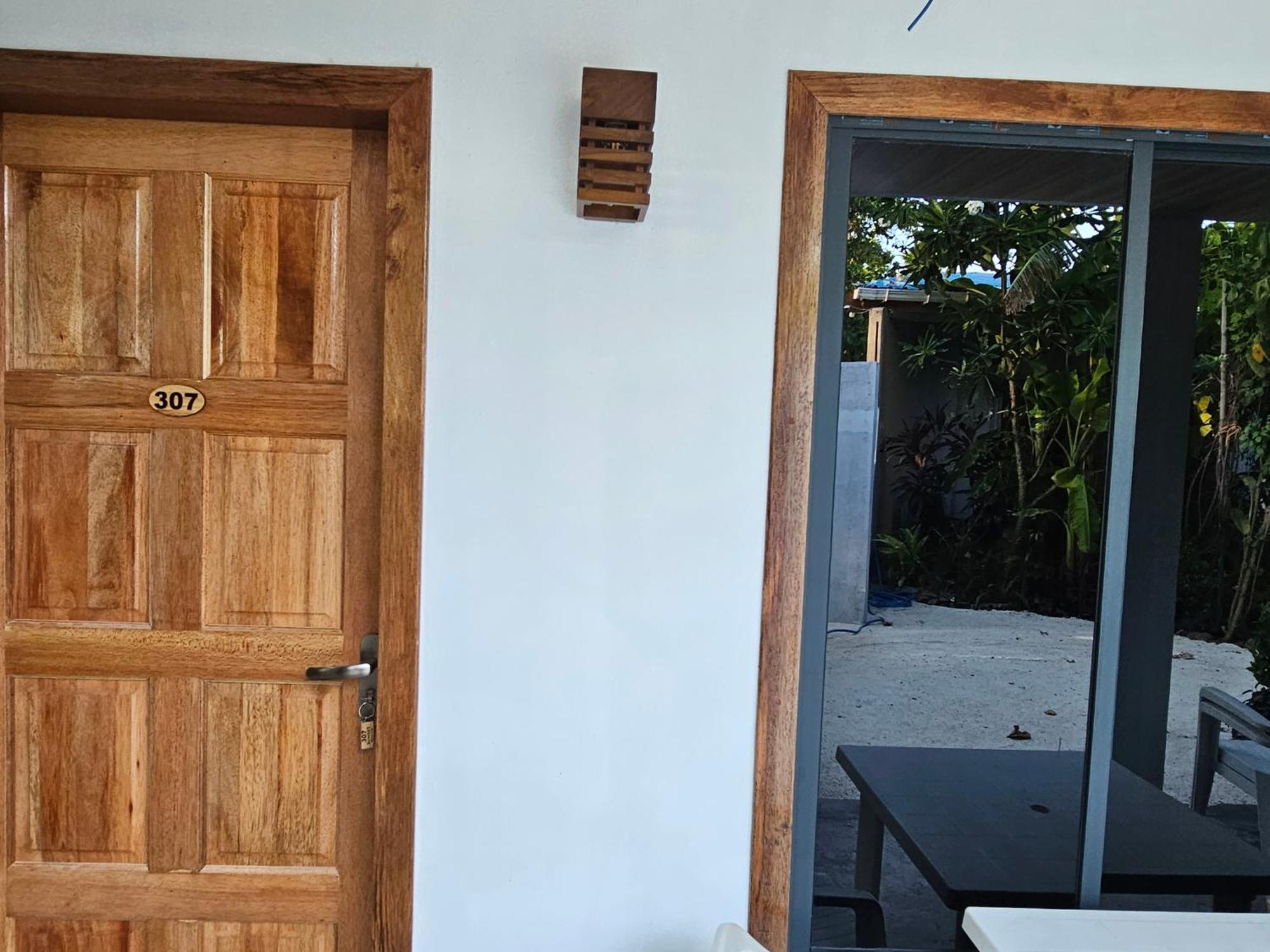 Sunset Beach View Dhangethi Exterior foto
